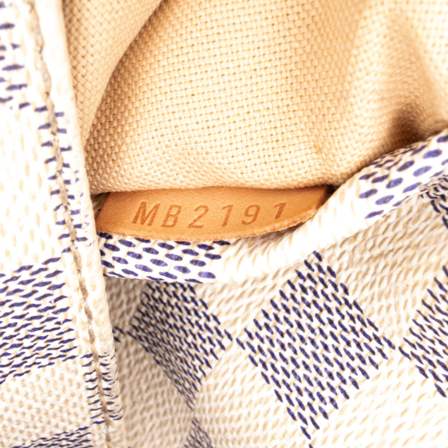 Louis Vuitton Damier Azur Totally MM