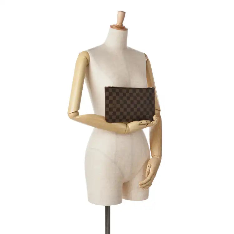 Louis Vuitton Damier Ebene Neverfull Pouch
