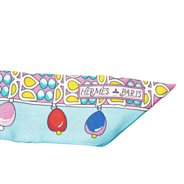 Hermès Parures Des Maharajas Silk Twilly Scarf