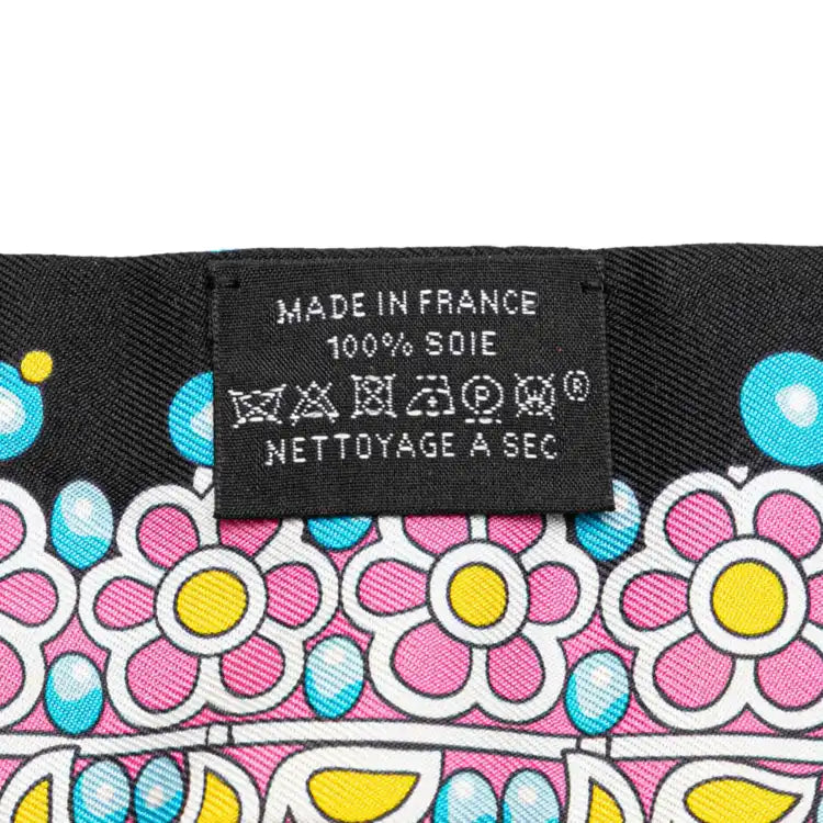 Hermès Parures Des Maharajas Silk Twilly Scarf