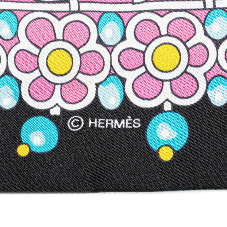 Hermès Parures Des Maharajas Silk Twilly Scarf