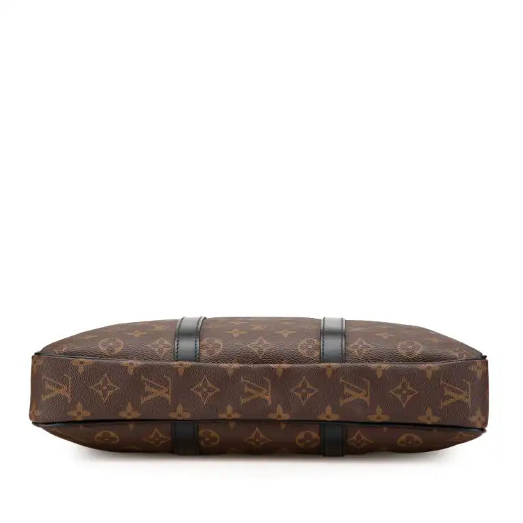 Louis Vuitton Monogram Macassar Porte Documents Voyage
