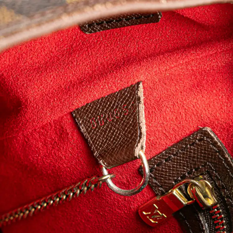 Louis Vuitton Damier Ebene Marais
