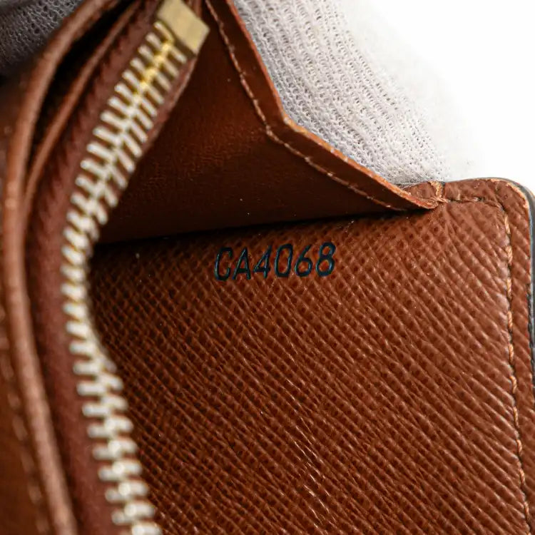 Louis Vuitton Monogram Alexandra Small Wallet
