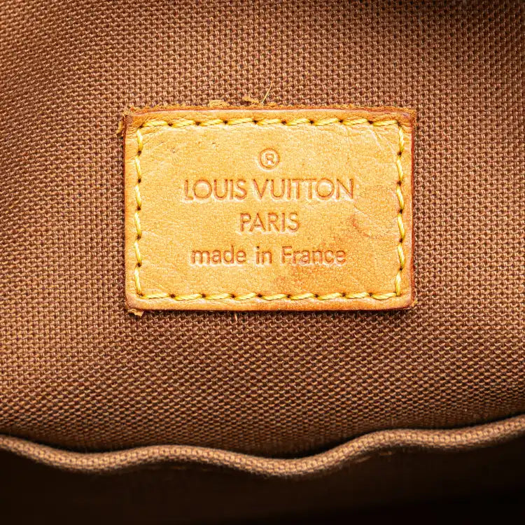 Louis Vuitton Monogram Batignolles Vertical PM
