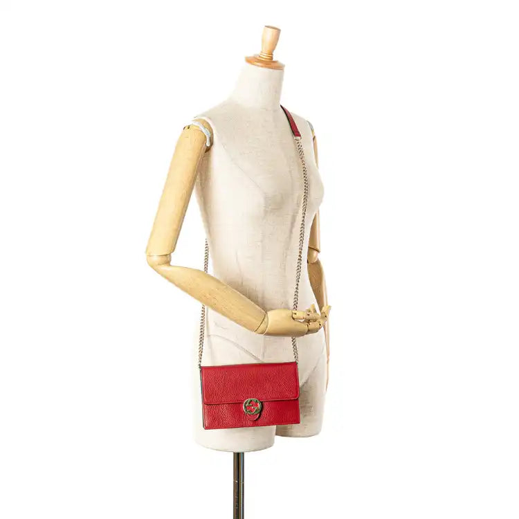 Gucci Leather Interlocking G Dollar Wallet on Chain