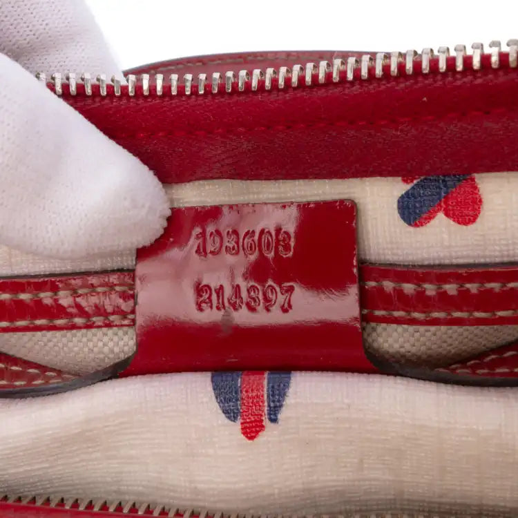 Gucci Medium GG Supreme Hearts Joy Boston