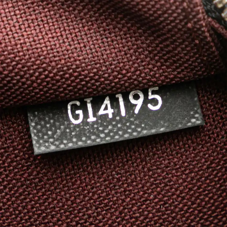 Louis Vuitton Monogram Macassar Porte Documents Voyage