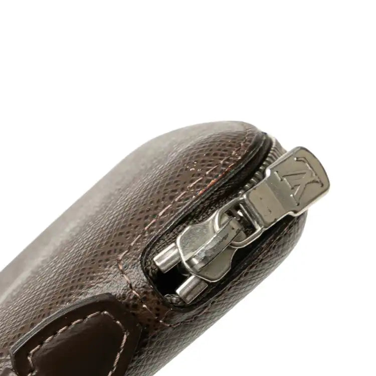 Louis Vuitton Taiga Atoll Organizer