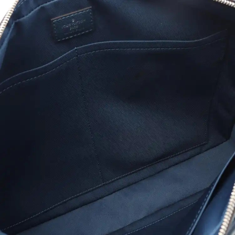 Louis Vuitton Taiga Porte Documents Voyage PM