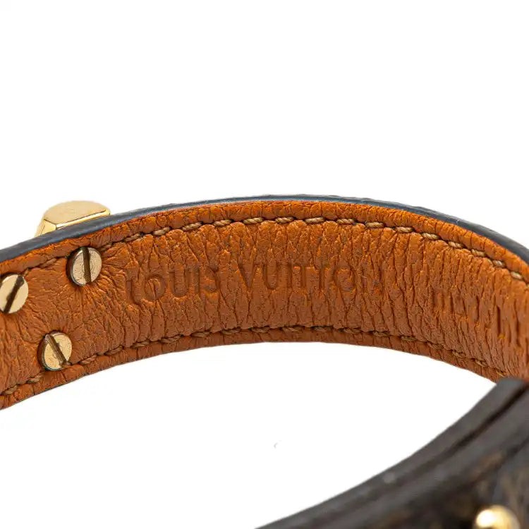 Louis Vuitton Monogram Essential V Bracelet
