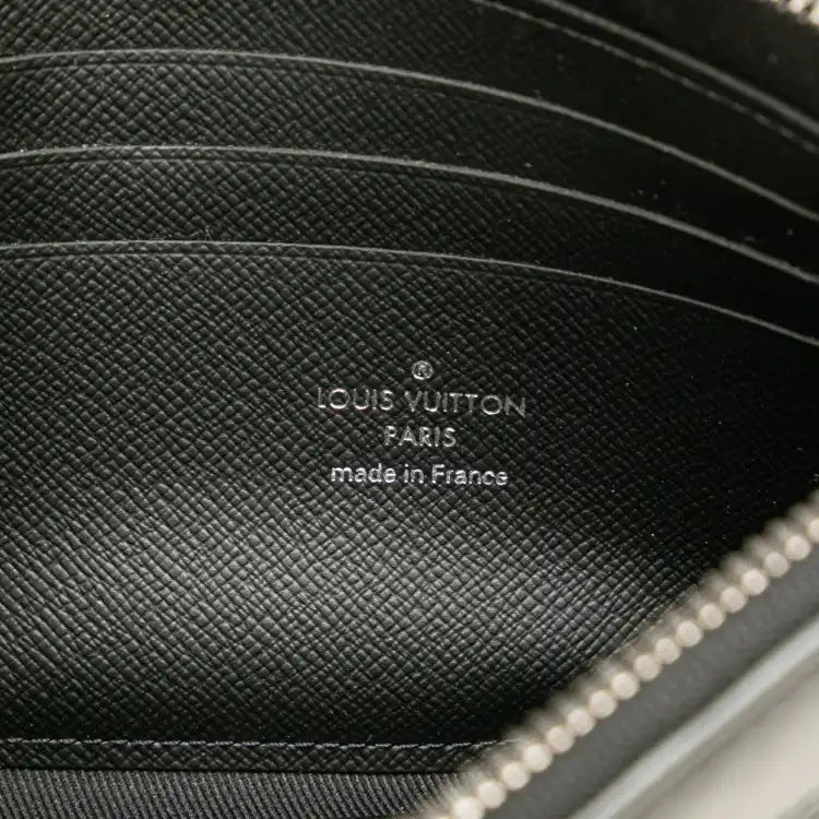 Louis Vuitton Monogram Eclipse Discovery Pochette PM