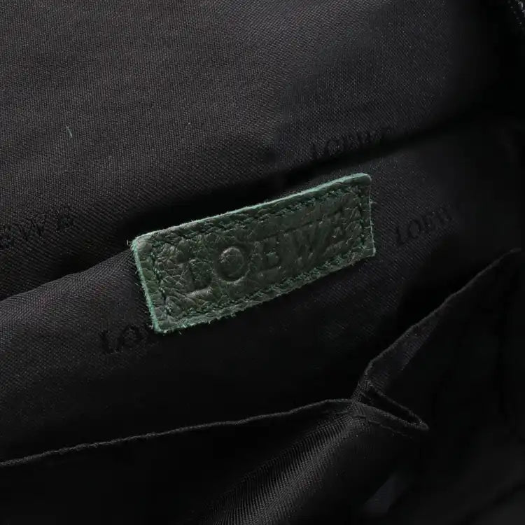 LOEWE Nappa Aire