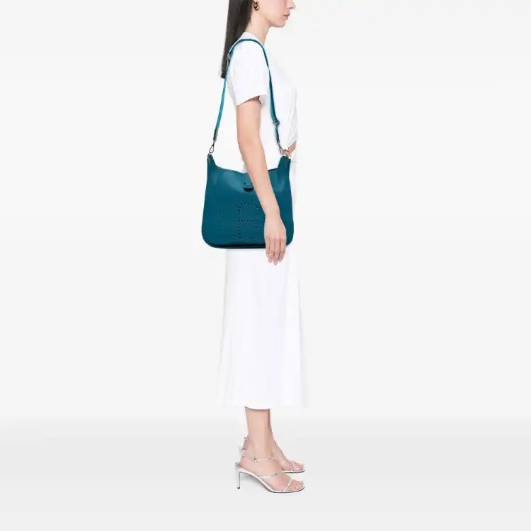 Hermès Clemence Evelyne III 33
