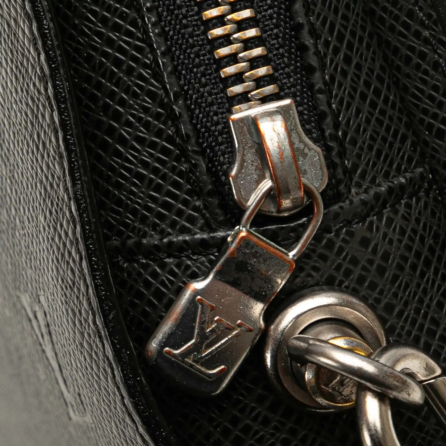 Louis Vuitton Taiga Baikal