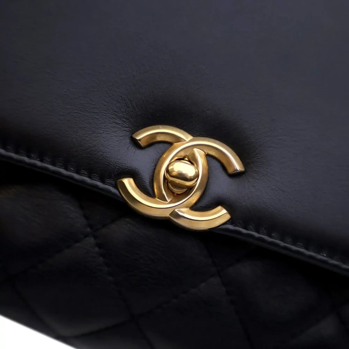 Chanel Quilted Goatskin Side Chain Compartment Flap