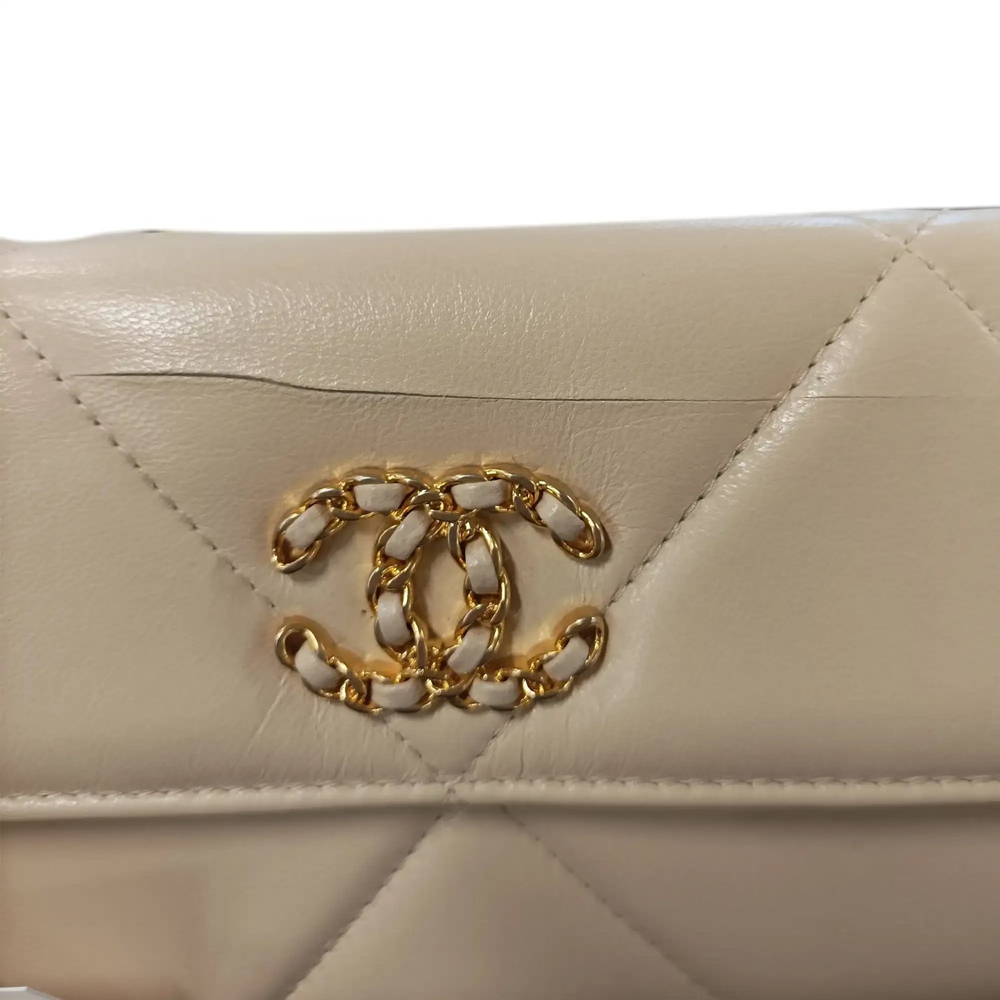 Chanel 19 Flap Continental Wallet