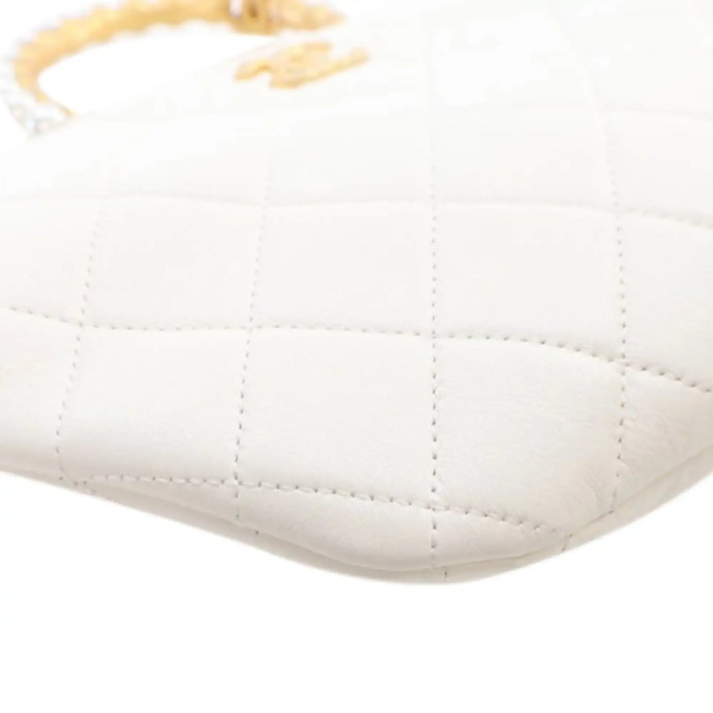 Chanel Quilted Lambskin Pearl Crown Handle Clutch Bag