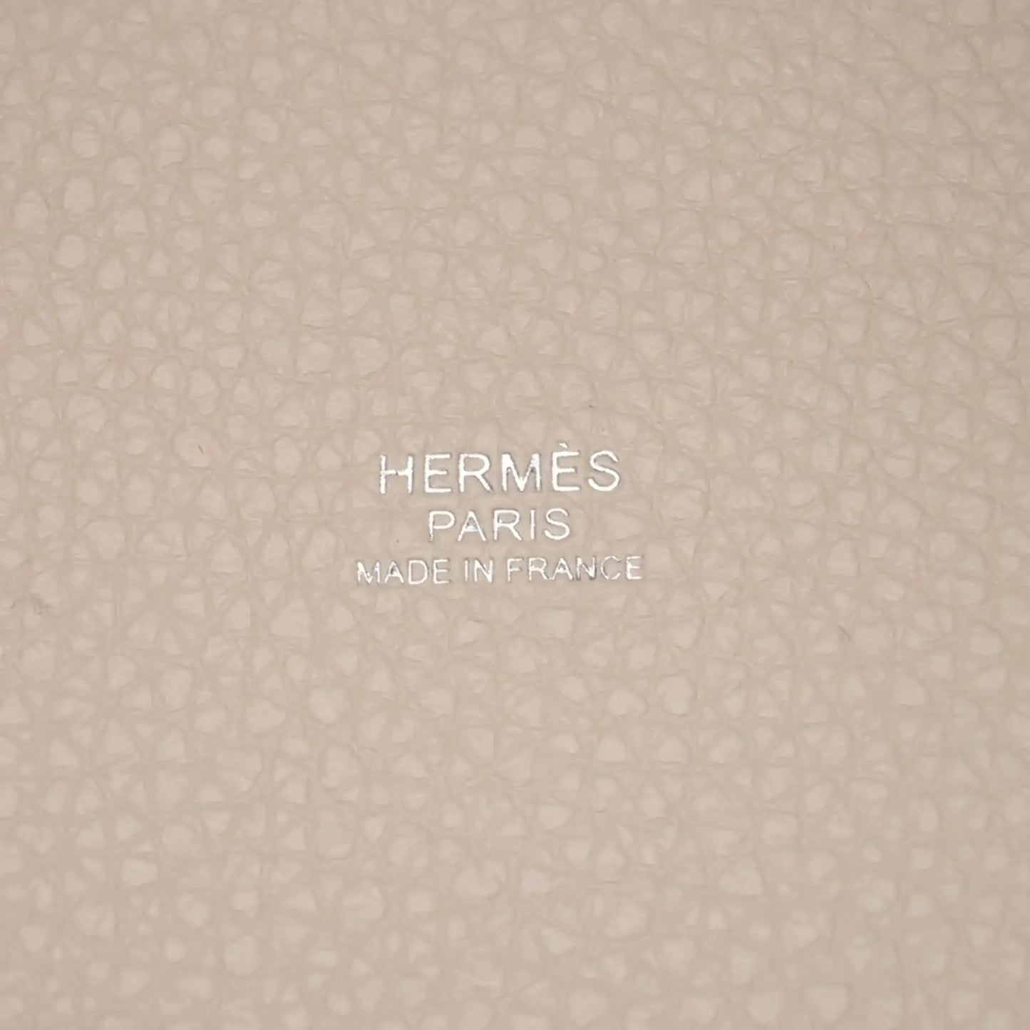 Hermès Clemence Picotin Lock 22