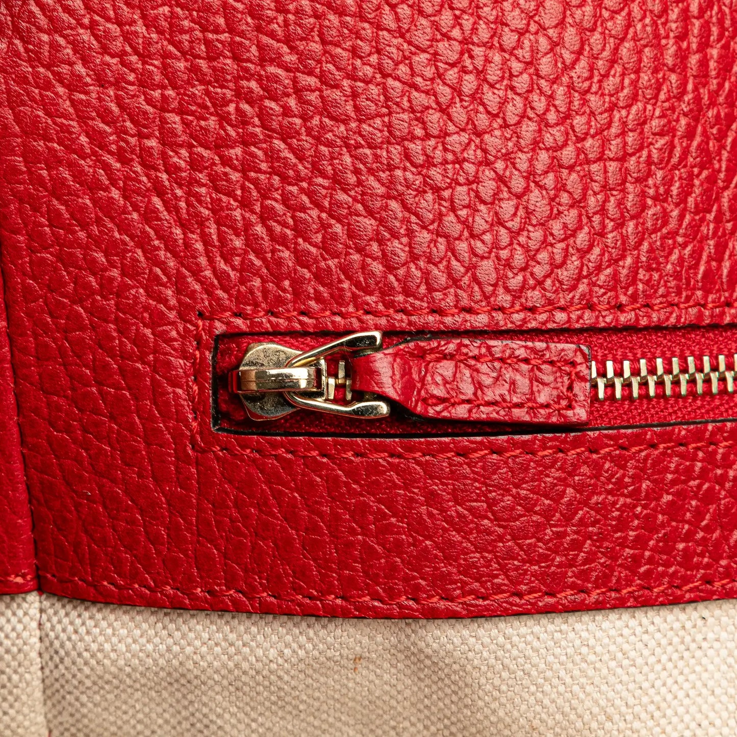 Gucci Medium Leather Swing Tote