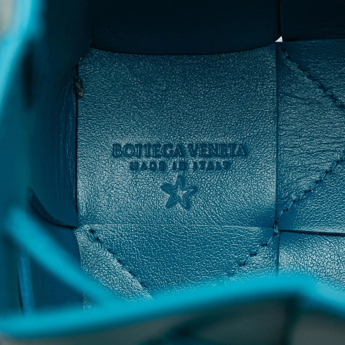 Bottega Veneta Mini Nappa Maxi Intrecciato Cassette Bucket Bag