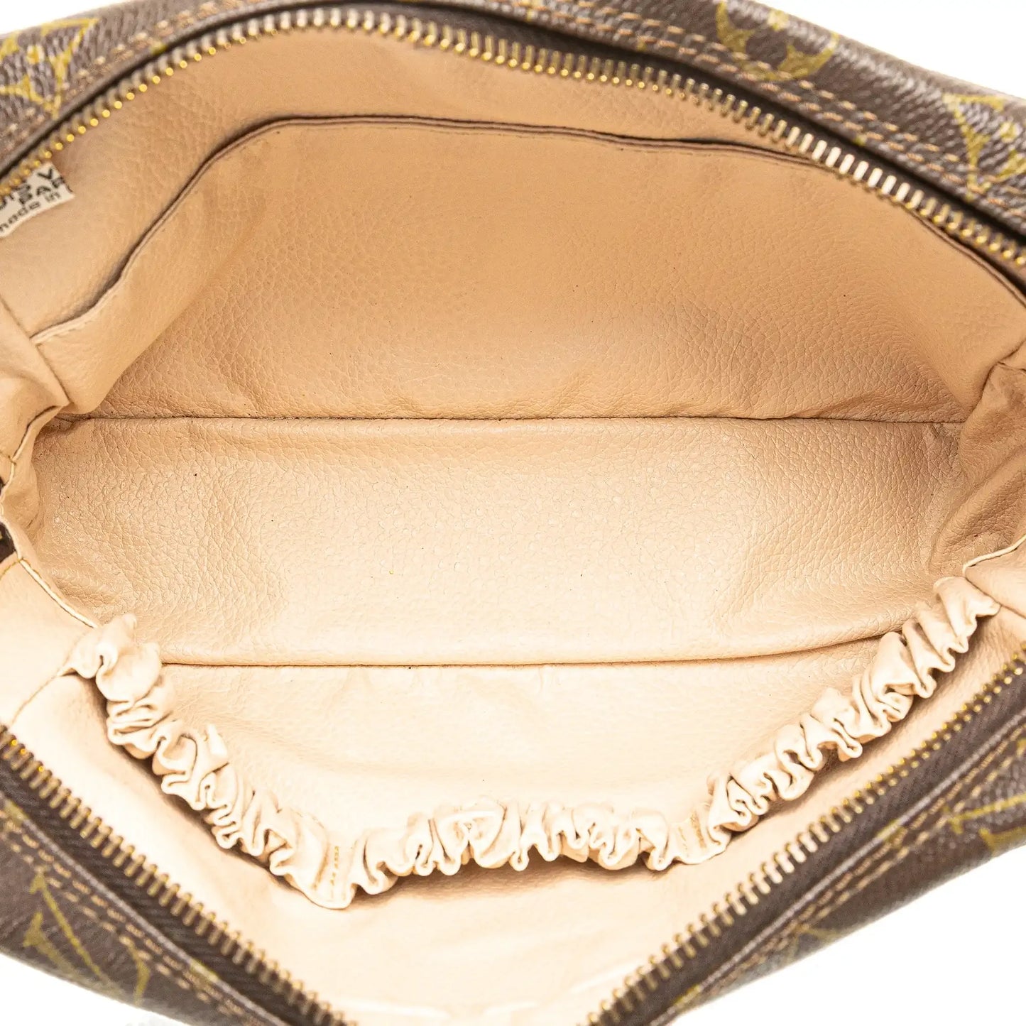 Louis Vuitton Monogram Trousse Toilette 23