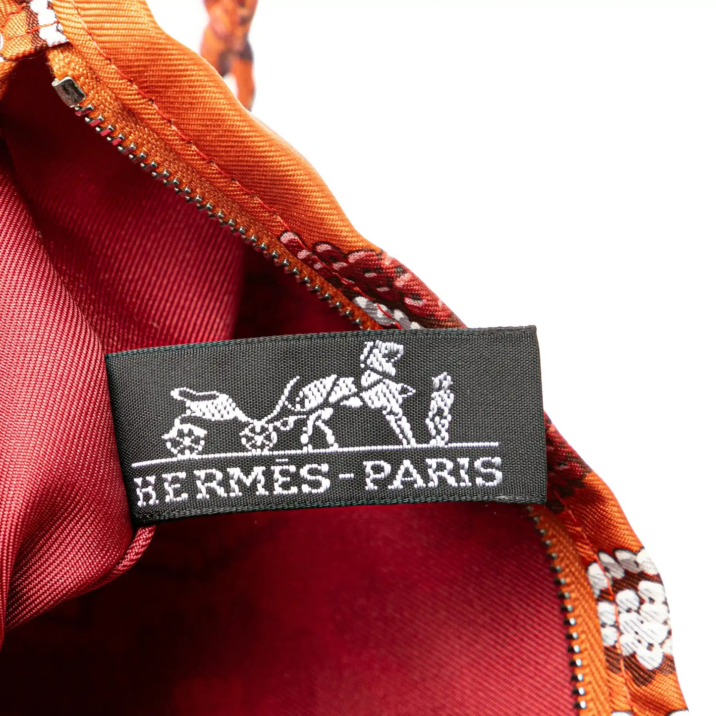 Hermès Silk and Barenia Kelly En Perles Silky City 33