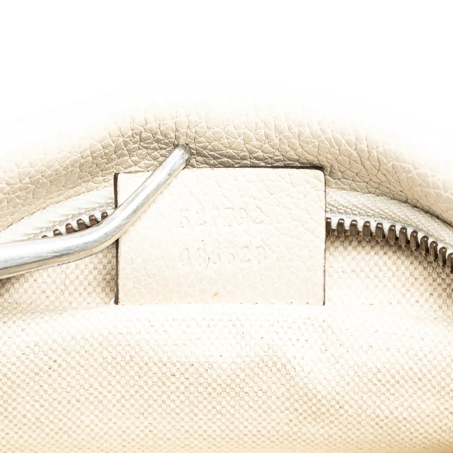 Gucci Logo Leather Belt Bag