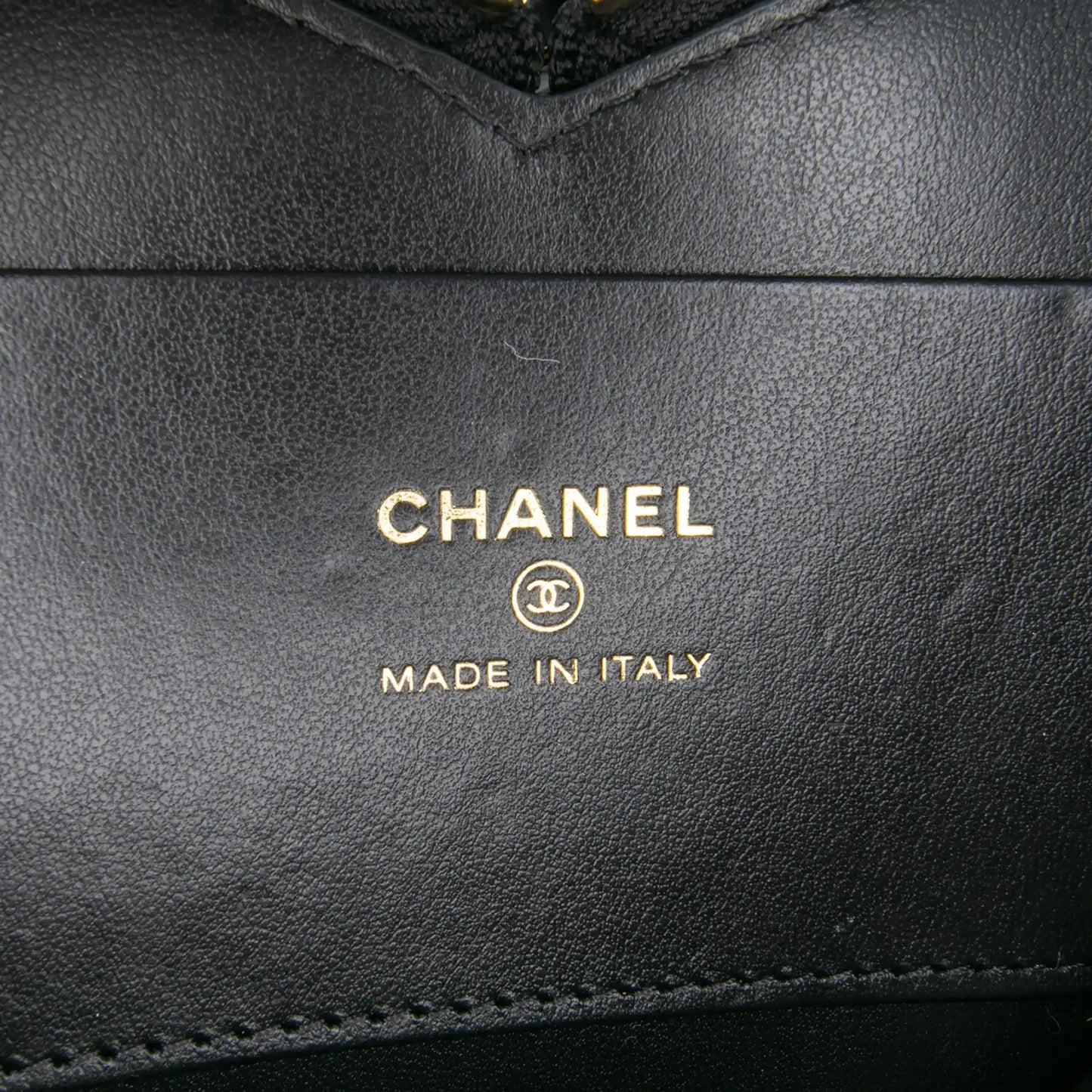 Chanel Quilted Patent Calfskin CC Heart Clutch With Chain