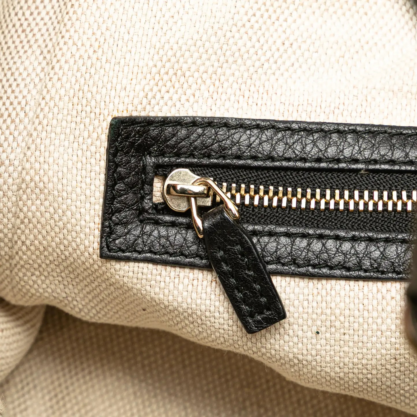Gucci Small Leather Soho Satchel