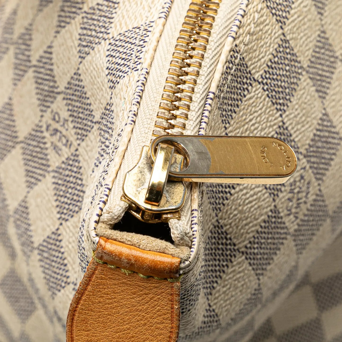 Louis Vuitton Damier Azur Saleya MM