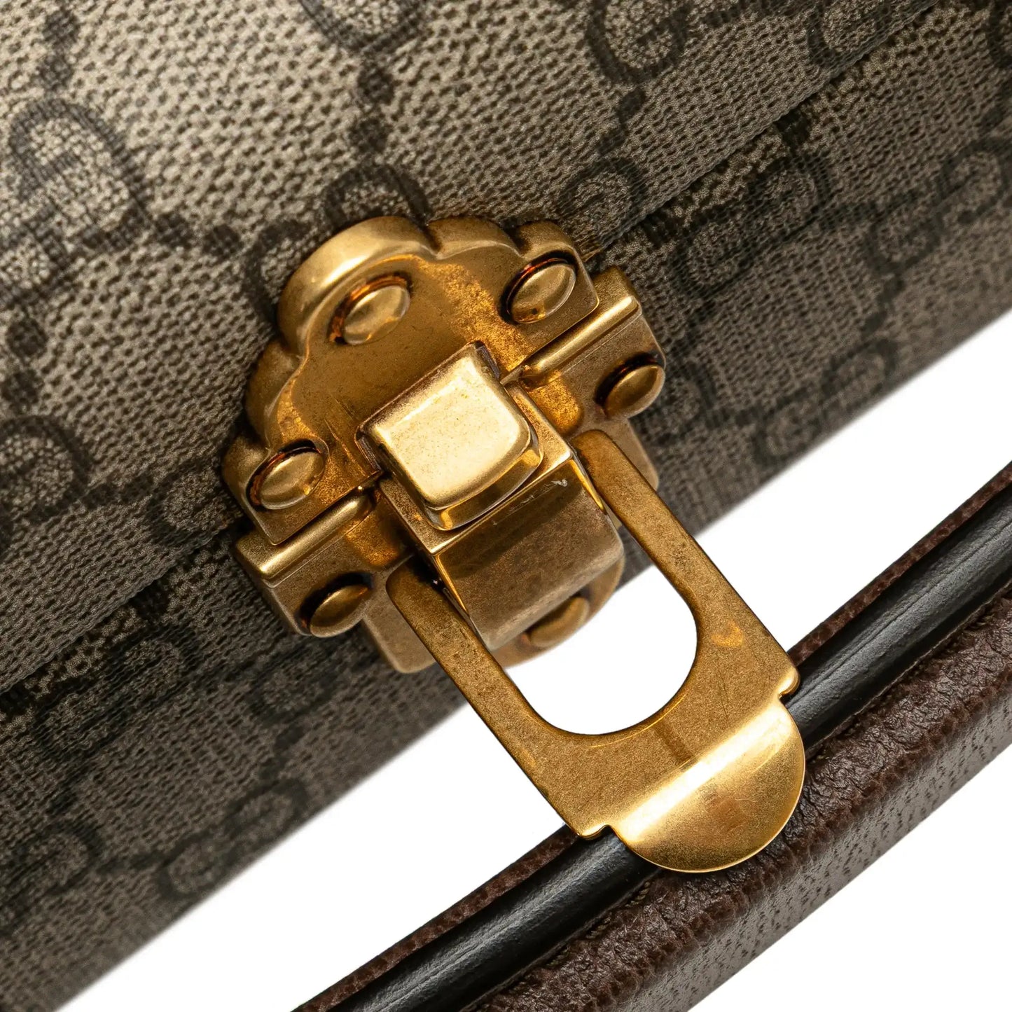 Gucci Disney GG Supreme Donald Duck Savoy Vanity Case