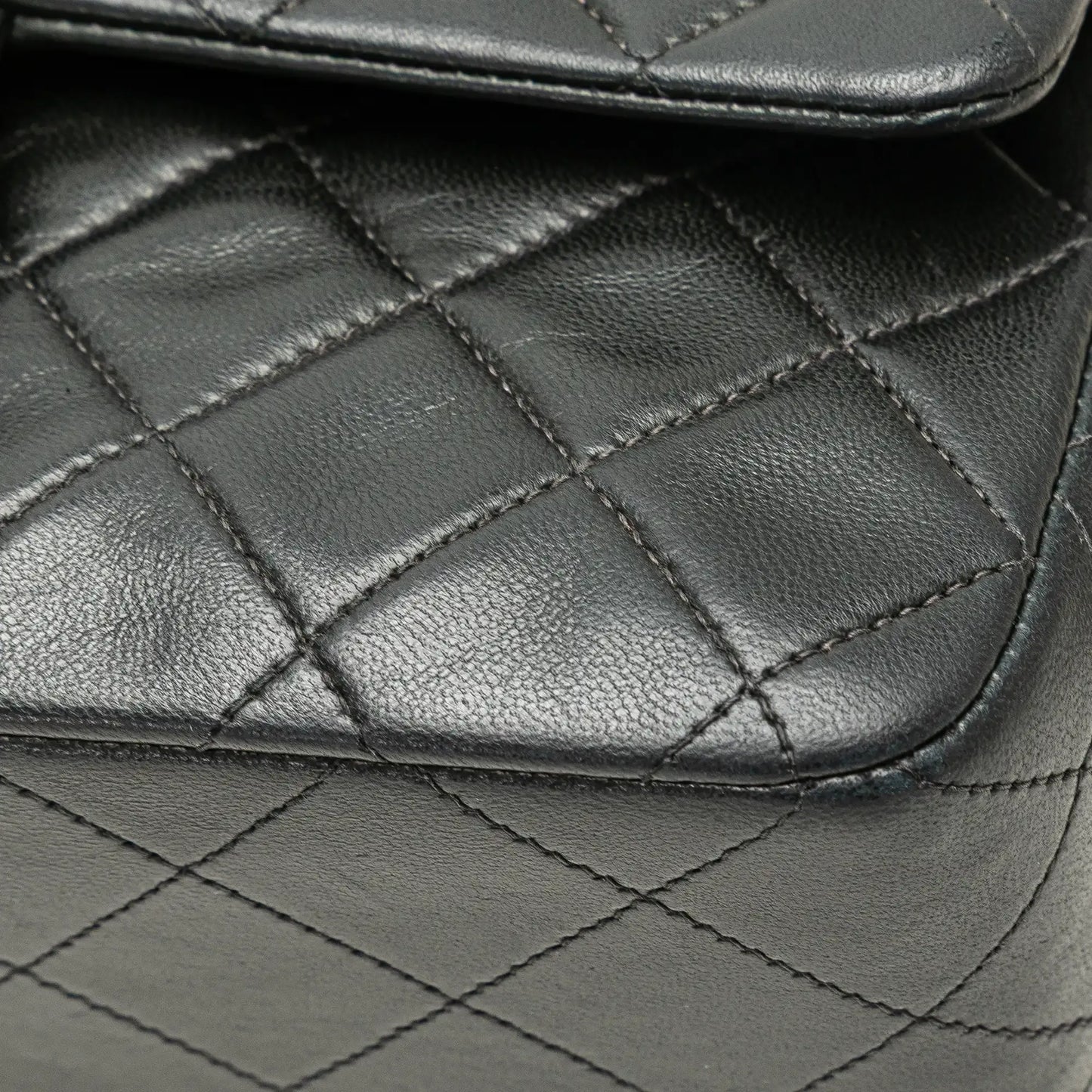 Channel Small Classic Lambskin Double Flap