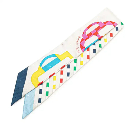Hermès Bouclerie Moderne Plumetis Silk Twilly Scarf