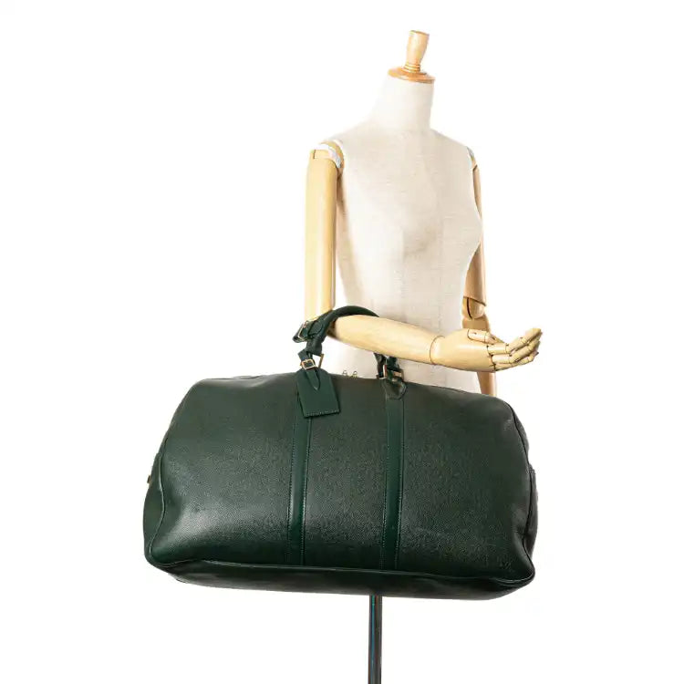 Louis Vuitton Taiga Kendall GM