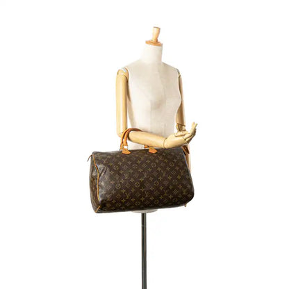 Louis Vuitton Monogram Speedy 40