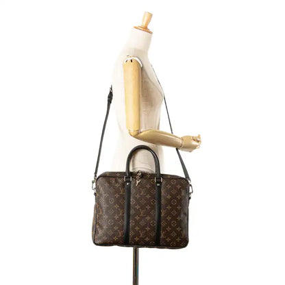 Louis Vuitton Monogram Macassar Porte Documents Voyage