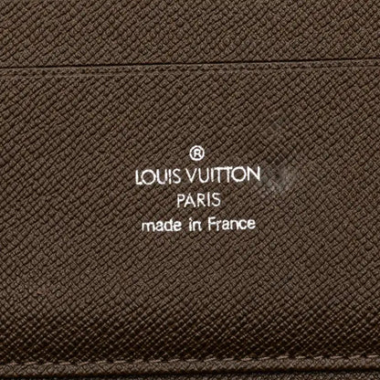 Louis Vuitton Taiga Atoll Organizer
