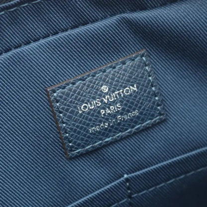 Louis Vuitton Taiga Porte Documents Voyage PM
