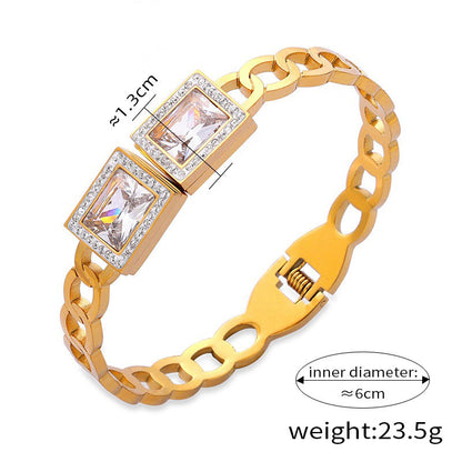 https://shineoss.oss-cn-hongkong.aliyuncs.com/wang/2024/06/11/7f417052-a69a-49a4-872a-070cb7561afc.jpg