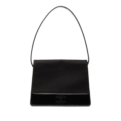 Chanel CC Jersey and Patent Shoulder Bag