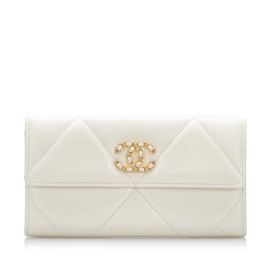 Chanel 19 Flap Continental Wallet
