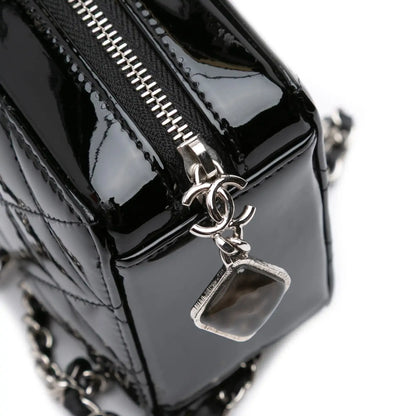 Chanel CC Quilted Patent Diamond Resin Clutch With Chain