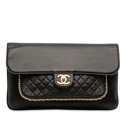 Chanel Quilted Lambskin CC Unchained Flap Clutch