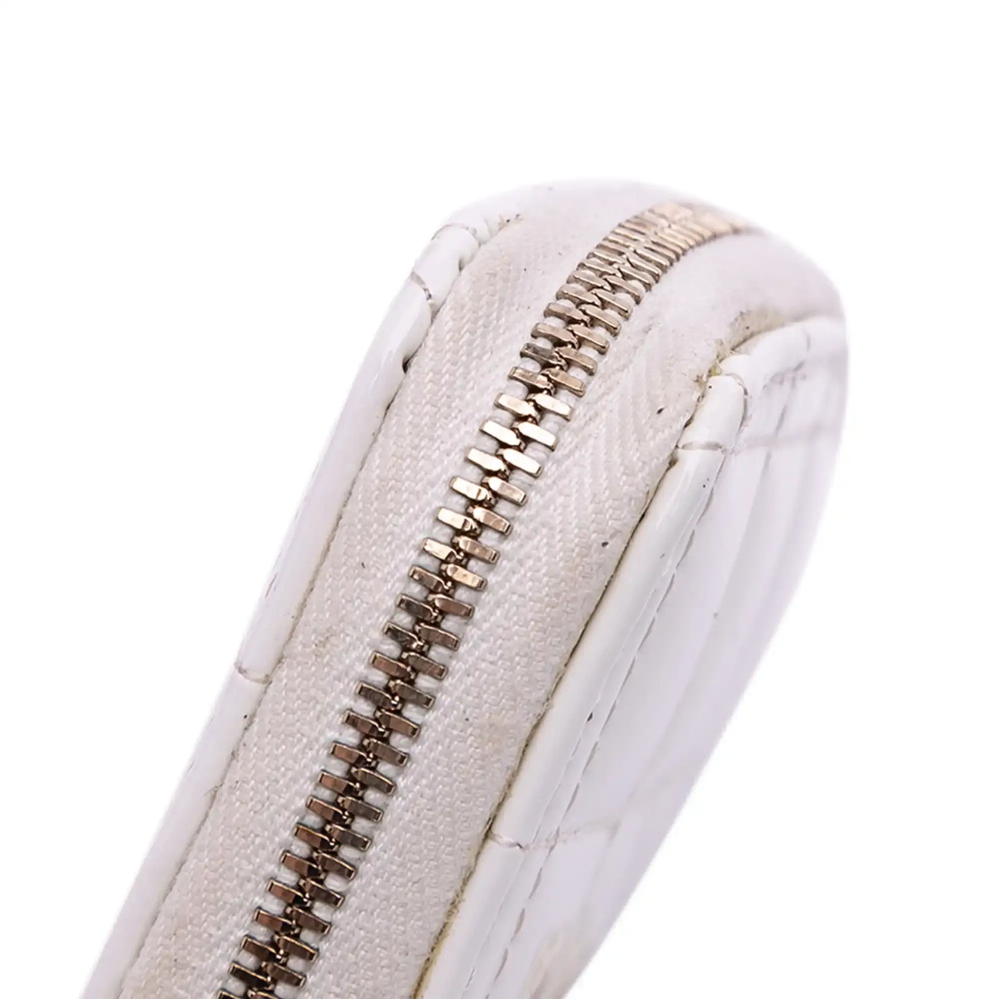 Chanel Quilted Patent Calfskin CC Heart Clutch With Chain