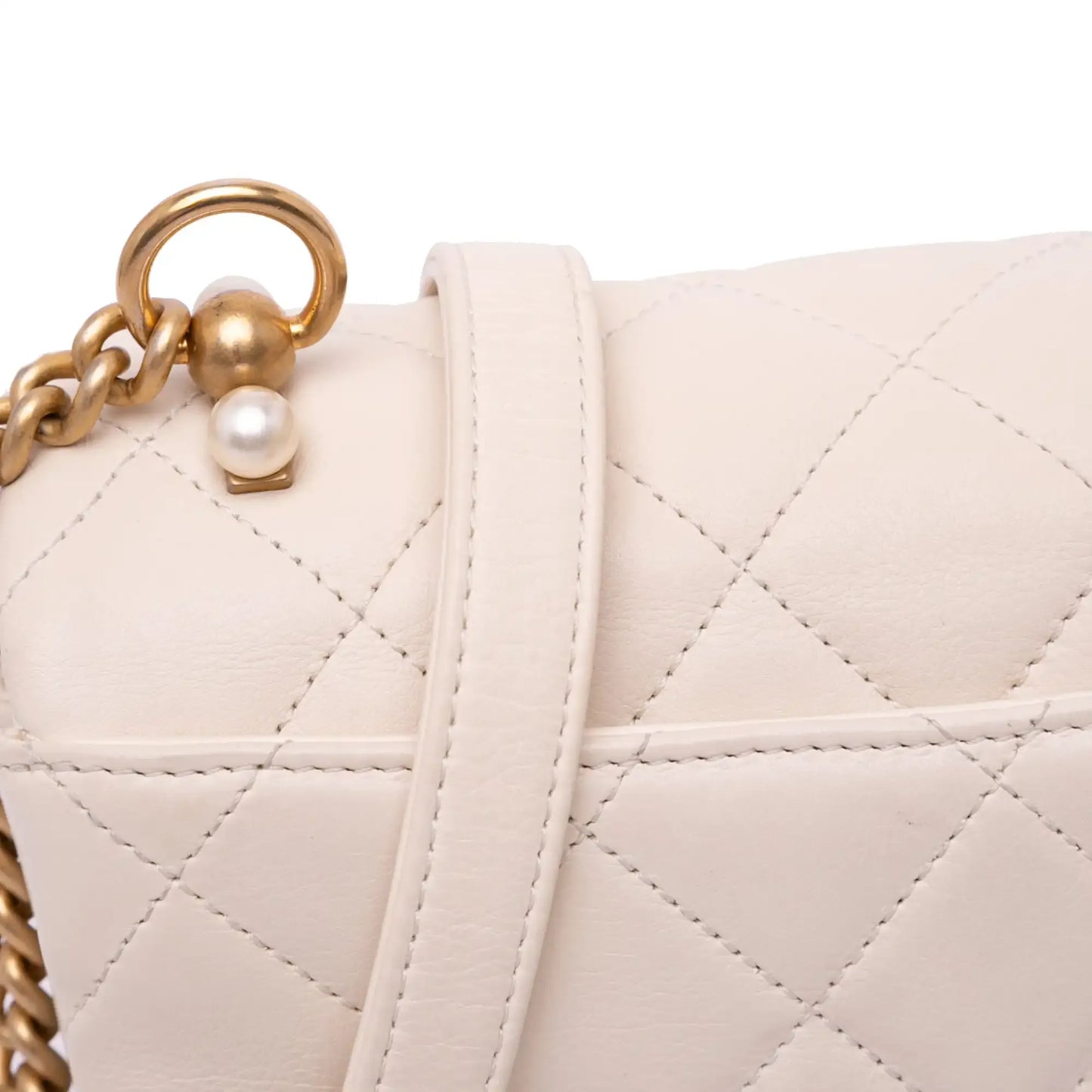 Chanel Quilted Calfskin Pearl CC Accordion Flap
