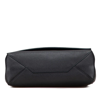Louis Vuitton Leather Lockme II