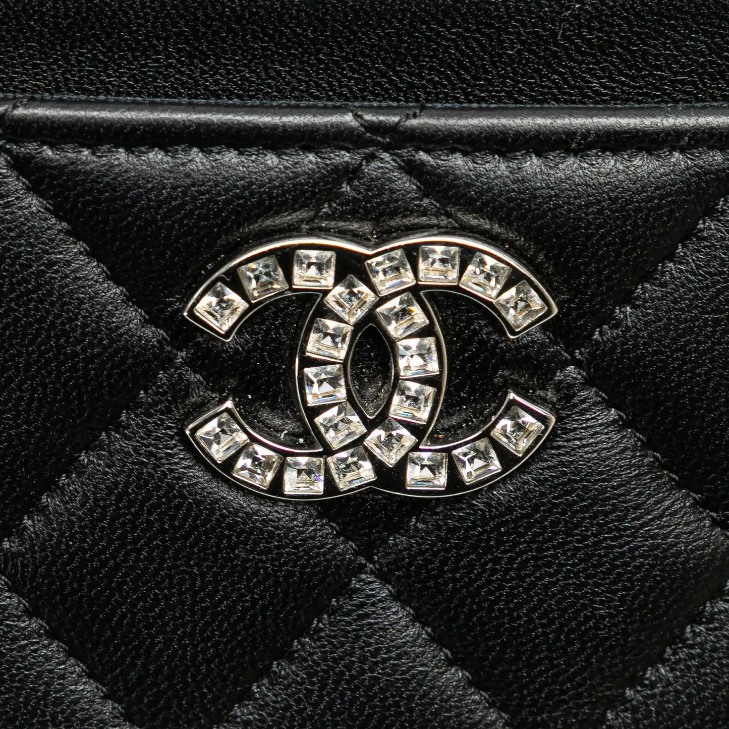 Chanel CC Quilted Lambskin Coin and Card Case