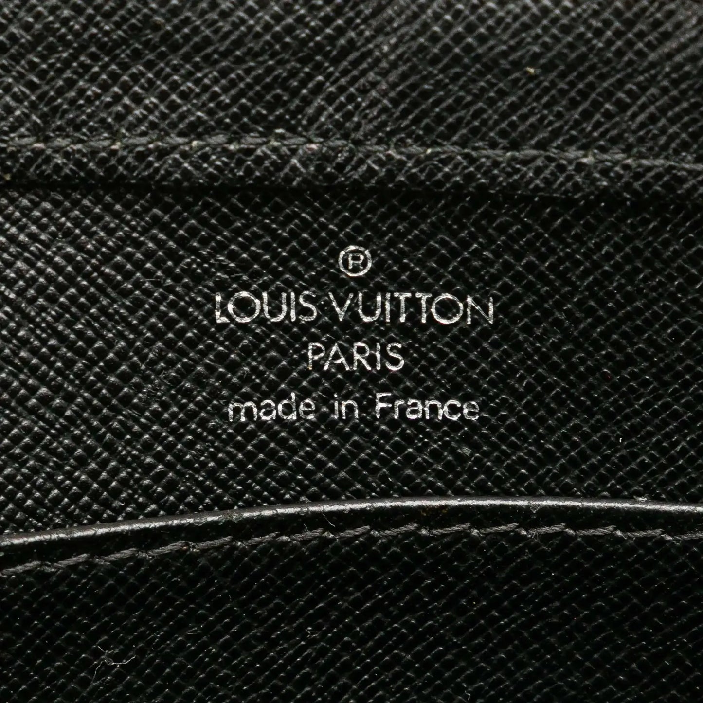Louis Vuitton Taiga Baikal