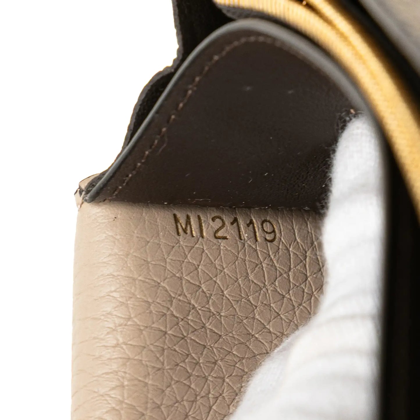Louis Vuitton Taurillon Capucines Wallet